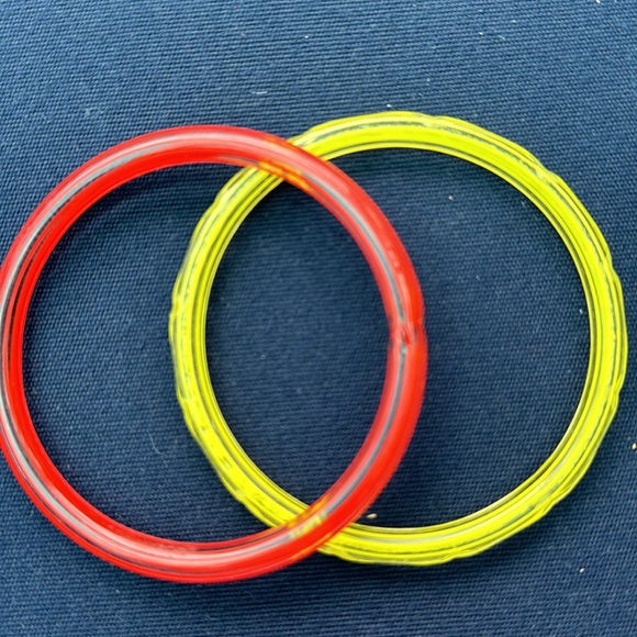 Glass Bangles - Picture 2 of 2